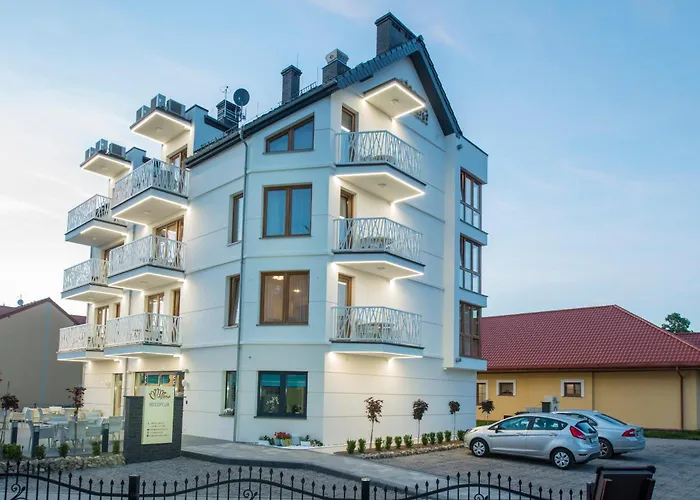 Villa Marlena Centrum-Pokoje Klimatyzowane Ustronie Morskie