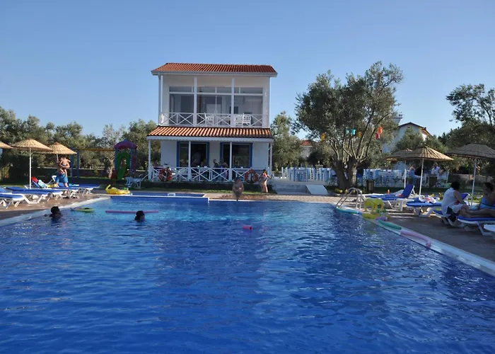 Zeytin Arası Apart Otel Ayvalı