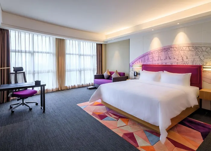 Hampton By Hilton Guangzhou Baiyun Airport North Hotel