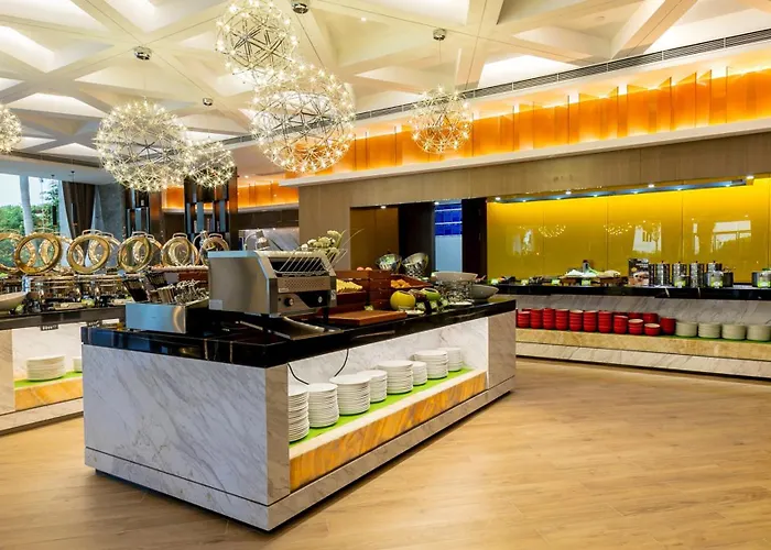 Hampton By Hilton Guangzhou Baiyun Airport North Hotel