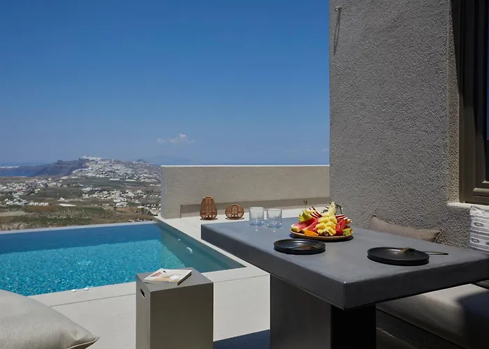 Halcyon Days Suites Pyrgos Kallistis