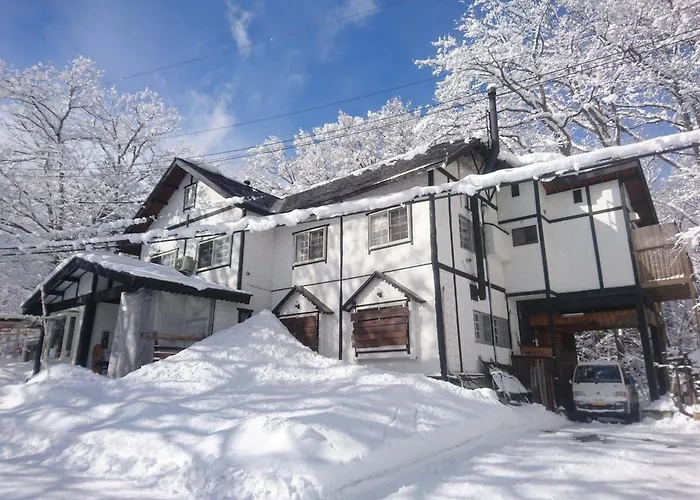 Hakuba Matata Lodge