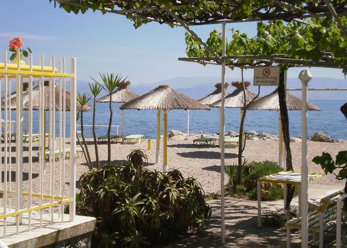 Faliraki Apartments Benitses 
