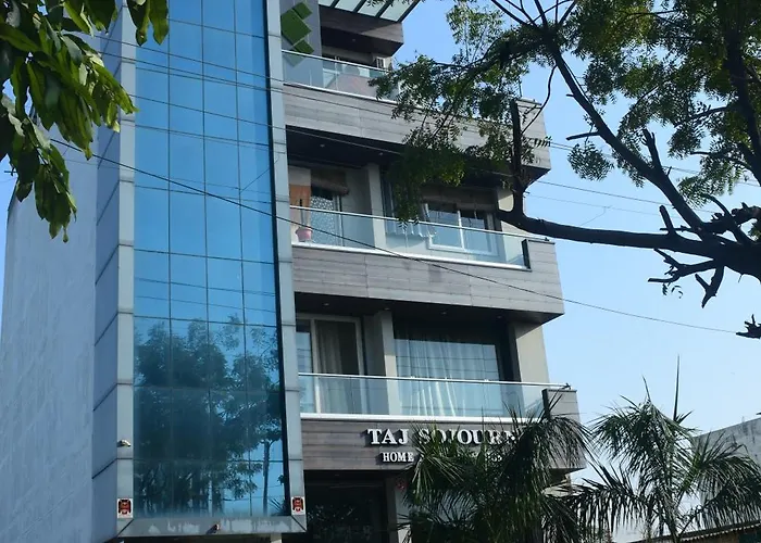 Taj Sojourn Bed & Breakfast Agra 