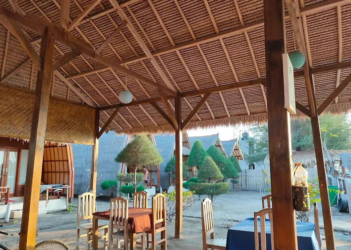 Sunset Beach Bungalow Gili Meno