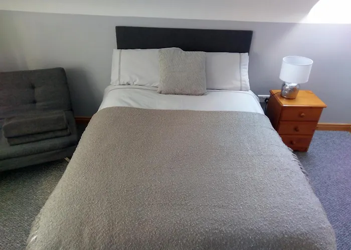 The Tree-House B&B Ballymena