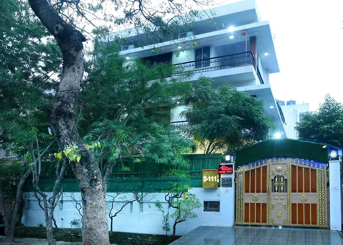 Golden Homestay New Delhi