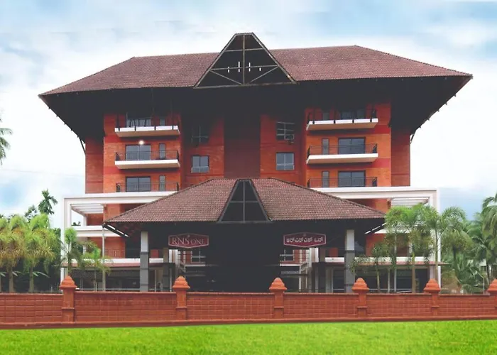 Rns One Hotel Subrahmanya