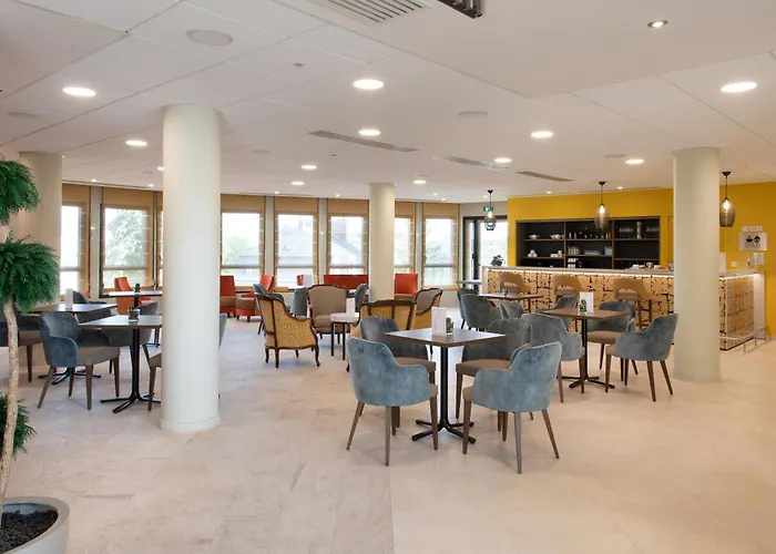 Aparthotel DOMITYS La Courtine à Melun