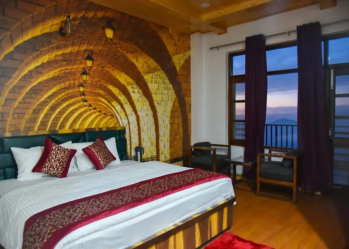 Sleeping Buddha View L Best Hotel In Near Mall Road Shimla