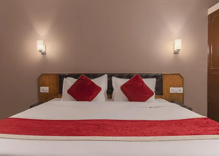 Hotel Atithi Mall Road Shimla