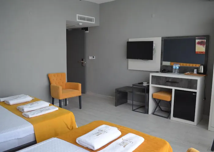 Lizbon Hotel Izmir