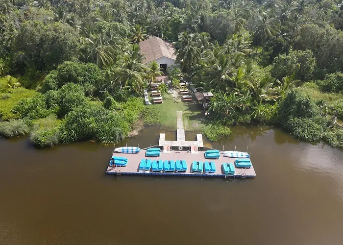 Equator Retreat Hotel Fuvahmulah