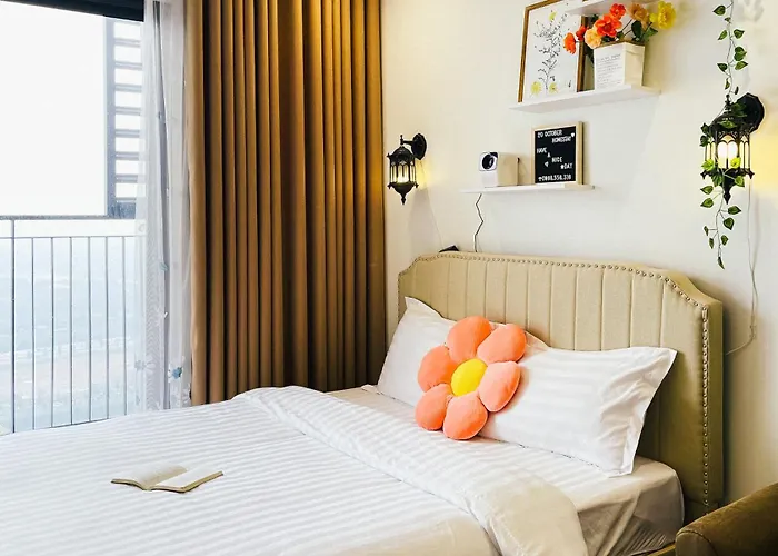 Flower Homestay -R103 Vinhomes Ocean Park-Gia Lam-Ha Noi Hà Nội