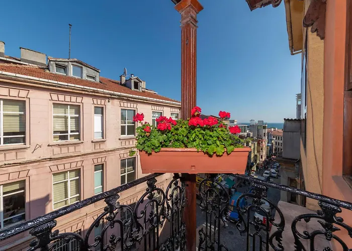 Ista Palace-Grand Bazaar Istanbul