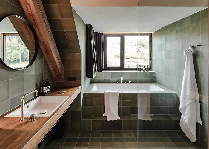 Lukas Kapeller Hotel Und Restaurant Steyr
