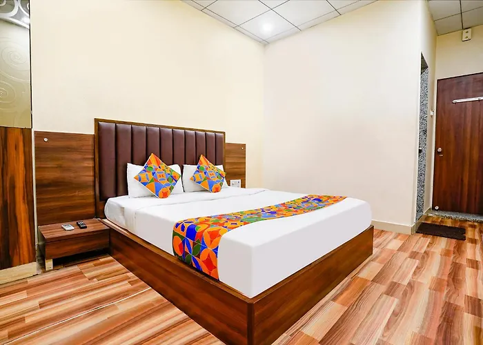 Fabhotel Gokuldham Surat