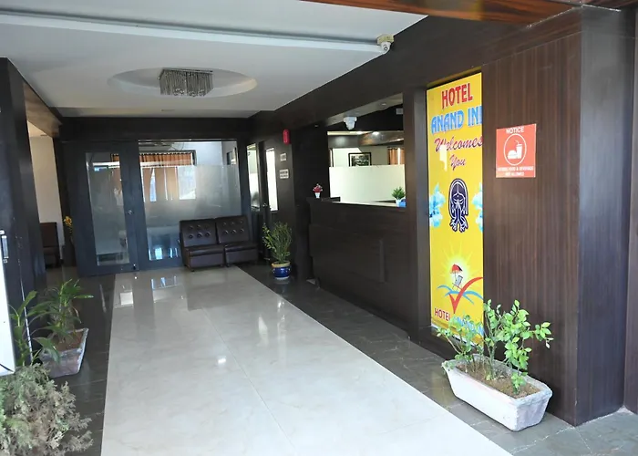 Hotel Anand Inn Vapi