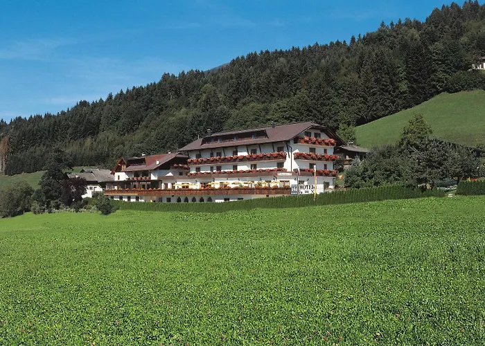 Ferienhotel Sunshine Berg im Drautal