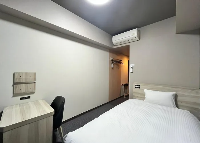 Hotel Route-Inn Nagaoka Ekimae
