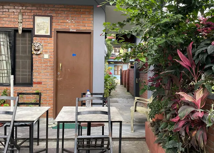 Hotel Hakoniwa Pokhara