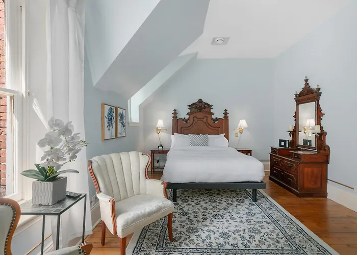 Manoir Sweetsburg Hotel Cowansville