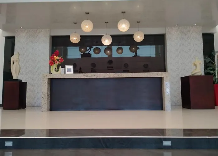 Hotel Two Select Culiacán