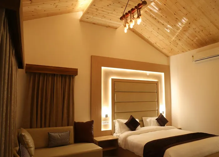 Oakwood Hamlet Hotel Shimla