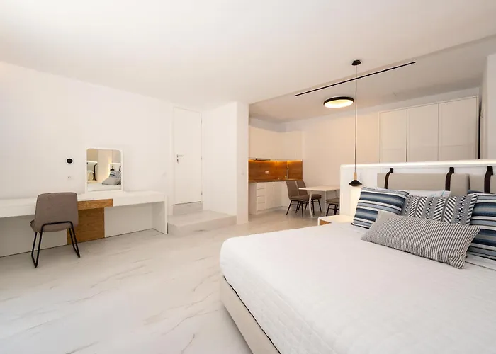 Arcs Suites & Residences Mykonos Town