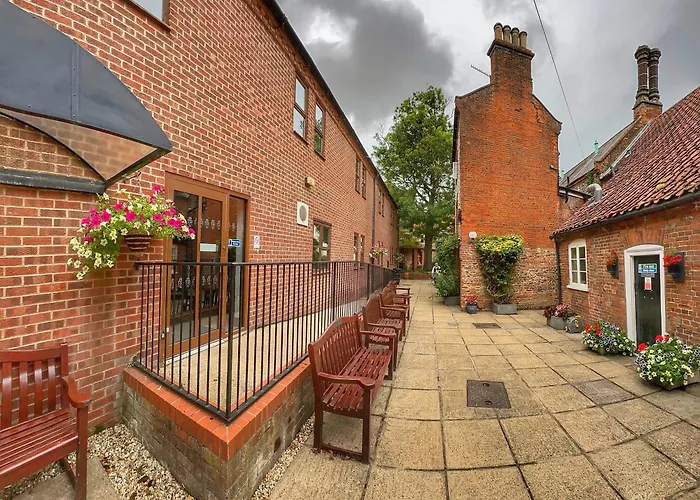 Elmham House - Pilgrim Hotel Little Walsingham
