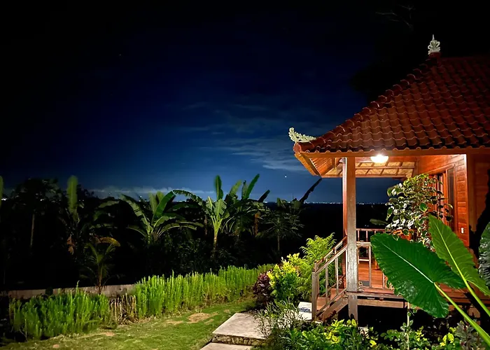 Sunset Hill Lembongan Hotel