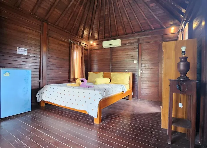 Suka Beach Bungalow Nusa Lembongan 