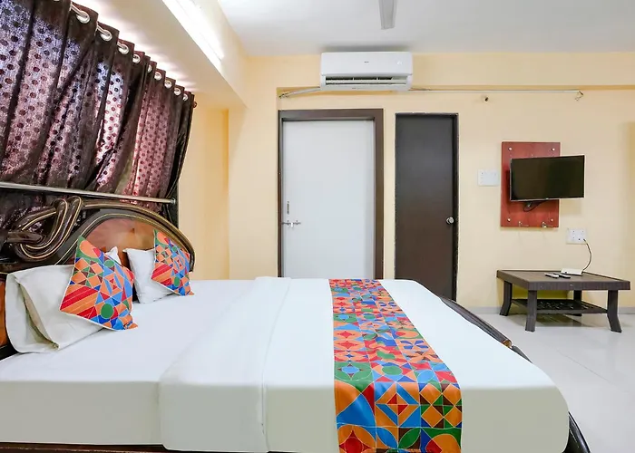 Fabexpress Rama Palace Nashik