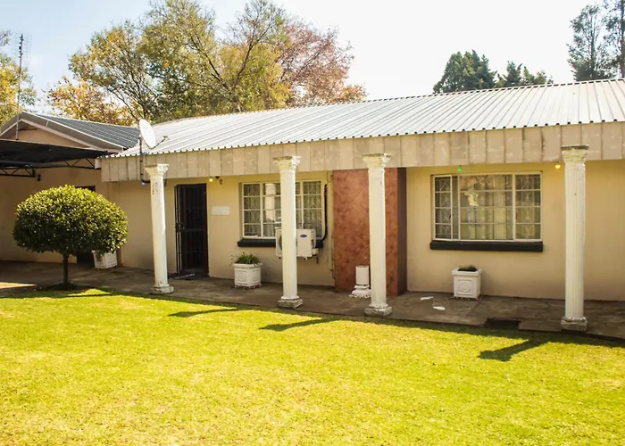 Ingwenya Guesthouse Ermelo