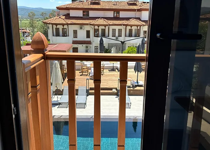 Tomsan Suites & Villas Akyaka