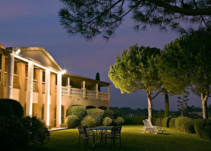 Hotel Castel 'Provence à Mouans-Sartoux