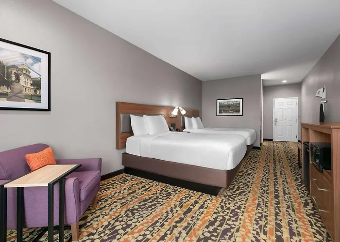 La Quinta By Wyndham Belton - Temple South Hotel