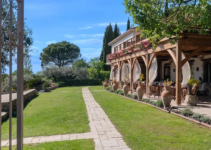 La Petite Auberge Tourtour