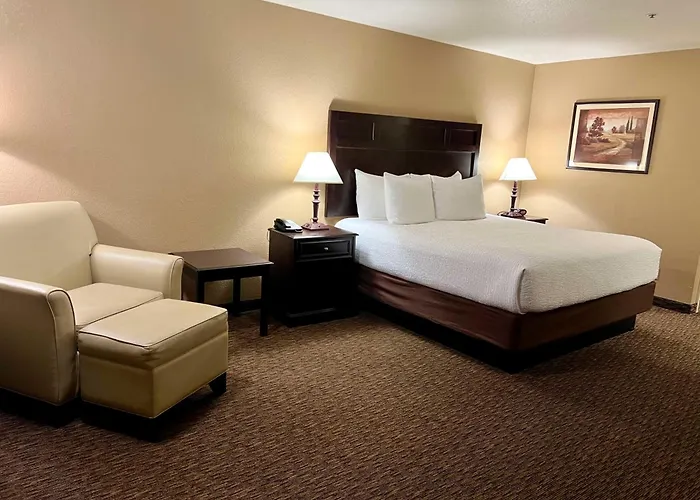 Best Western Country Inn Fortuna