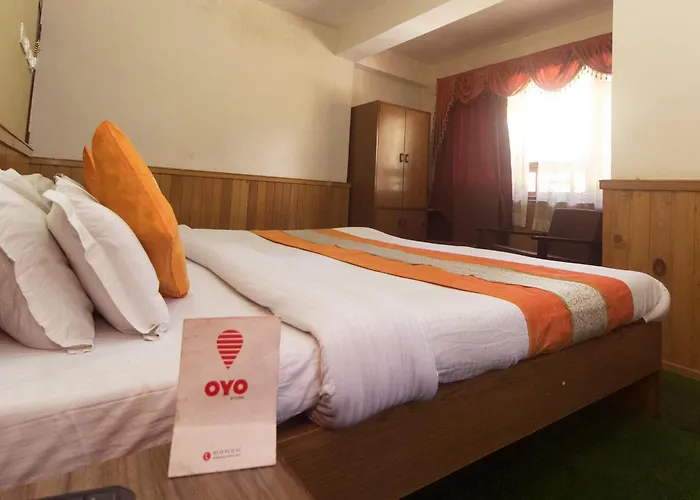 Oyo 10587 Vanjula Residency Gangtok