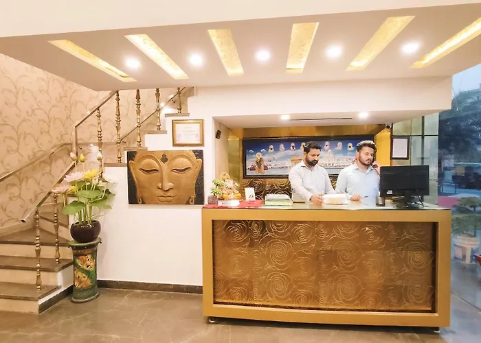 Sallow Royal Suites By Dew Drop Amritsar