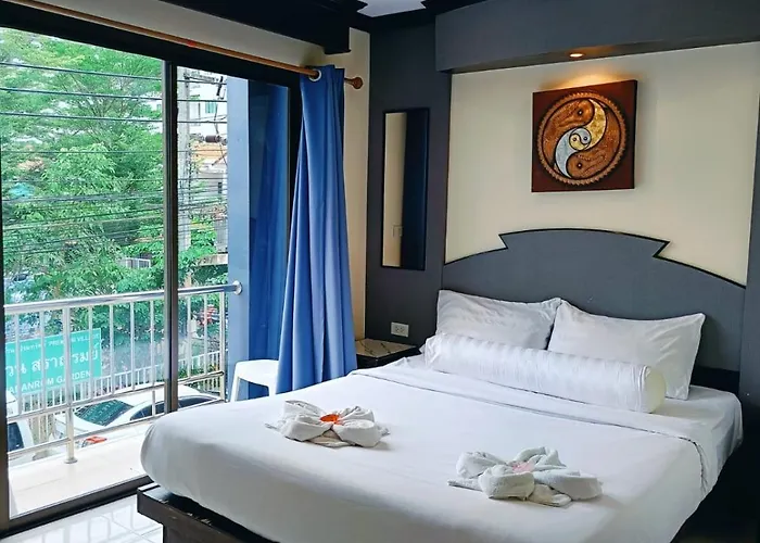 Hill View Lodge Patong