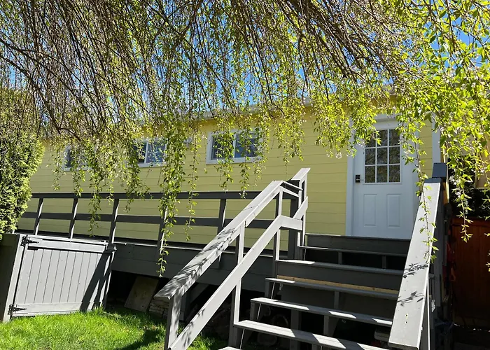 Whitewater Cottage Chilliwack