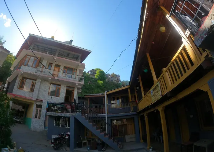 Namha Stay By Negi Wooden House Manali 