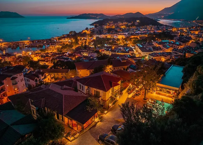 Luna Kaş