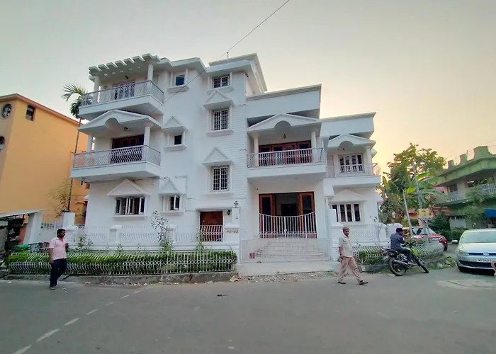 Ashray The Living Entity Hotel Kolkata