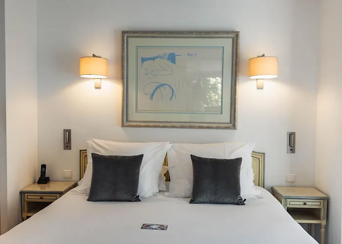 Du Cote Des Olivades Hotel Paradou