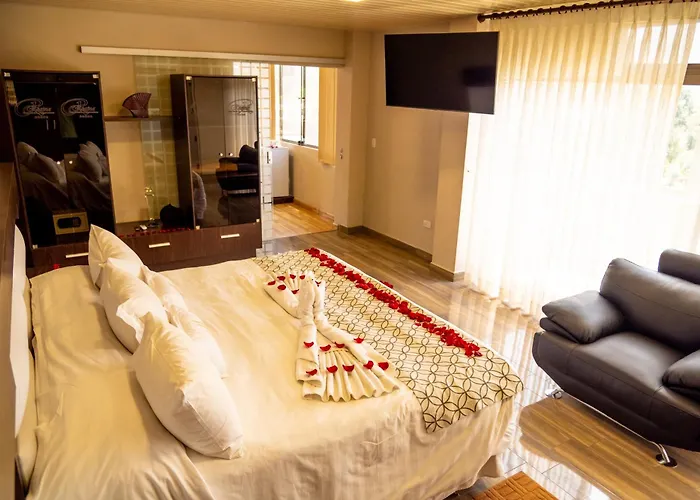 Hotel Regina Resort & Convenciones Cochabamba