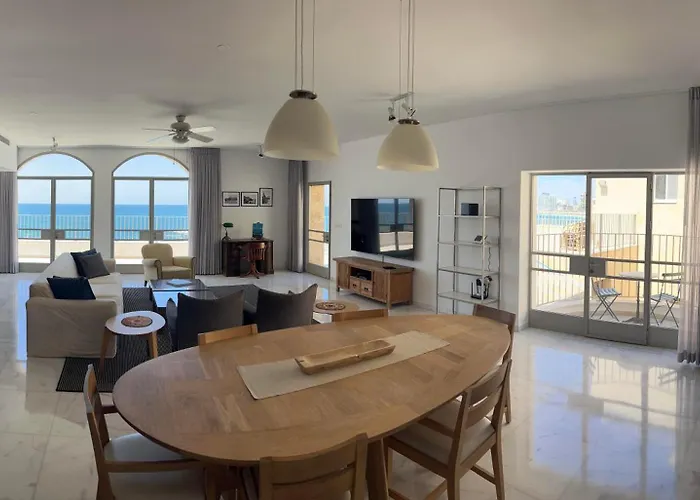 Casa Nova - Luxury Suites & Boutique Apart-Hotel Tel Aviv
