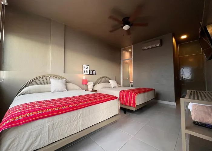 Hotel Martha'S Manzanillo